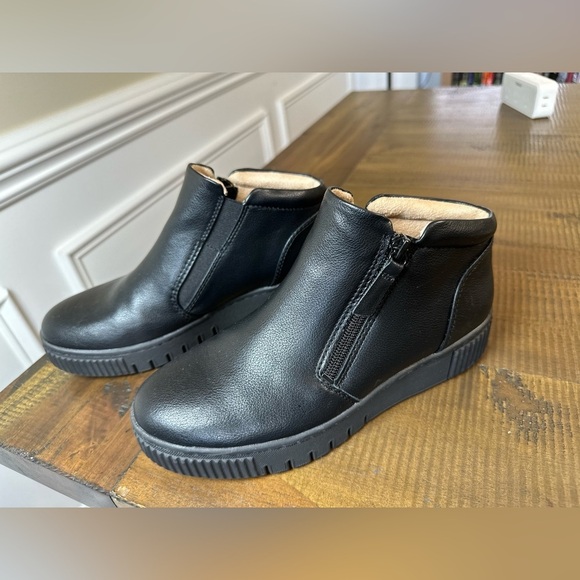 Soul Neutralizer zip side black boot size 6.5 preowned great condition - Picture 8 of 8